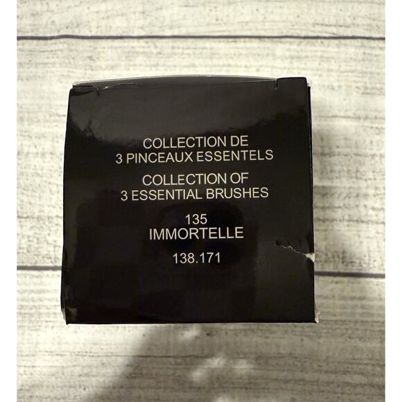 CHANEL LES PINCEAUX - 135 Immortelle Purple 3 Essential Brushes / NEW IN BOX!! - Picture 3 of 12